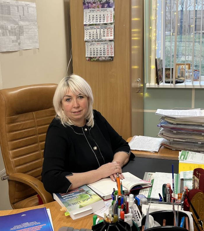 Ол өз мүшесіне шұлық кигізді